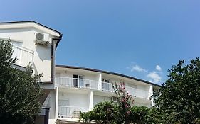 Trutina Rooms